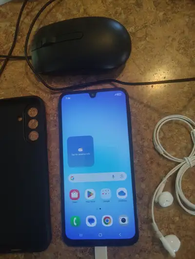 LIKE NEW SAMSUNG A17 5G 2026-ANDROID16-4 GIG RAM-128 GB-5000 MAH, View more
