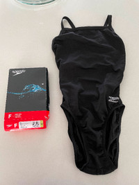 Speedo Competitive Flyback Training Suit- 30- New in box