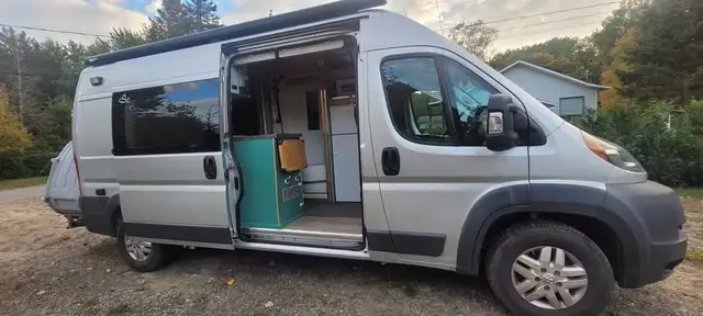 Class B Promaster 2018 vr motorisé in RVs & Motorhomes in Shawinigan - Image 11