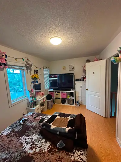Big size room for rent in Brampton, View more