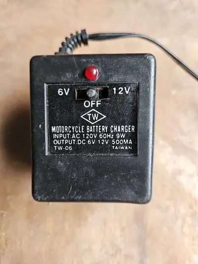6 volt/12 volt trickle charger $20 6 volt trickle charger $20