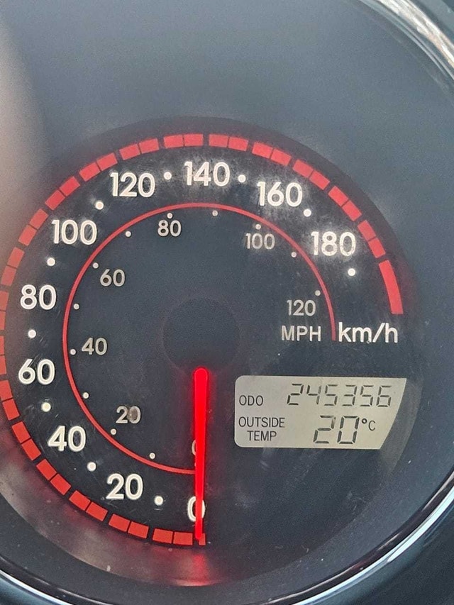 Pontiac Vibe 2008 — photo 4