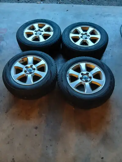 TONS OF TREAD LEFT Snow tires mounted on German made OE 16inch VOLVO wheels off a 2010 Volvo Cross C...
