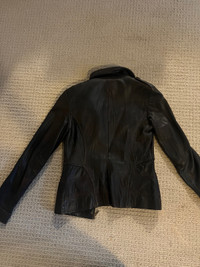 Danier XXS women’s leather jacket