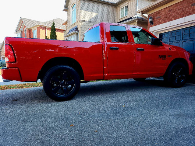 2019 Ram 1500 Classic Hemi Quad Cab 4x411,123 KM in Cars & Trucks in Oakville / Halton Region - Image 2