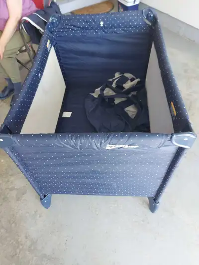 pak and play play pen, View more