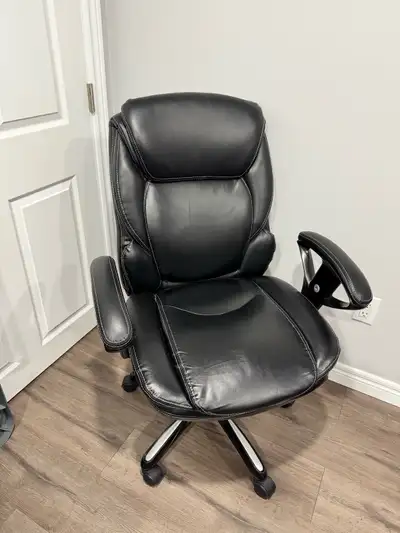 Executive Office Chair Used– Black Leather , View more