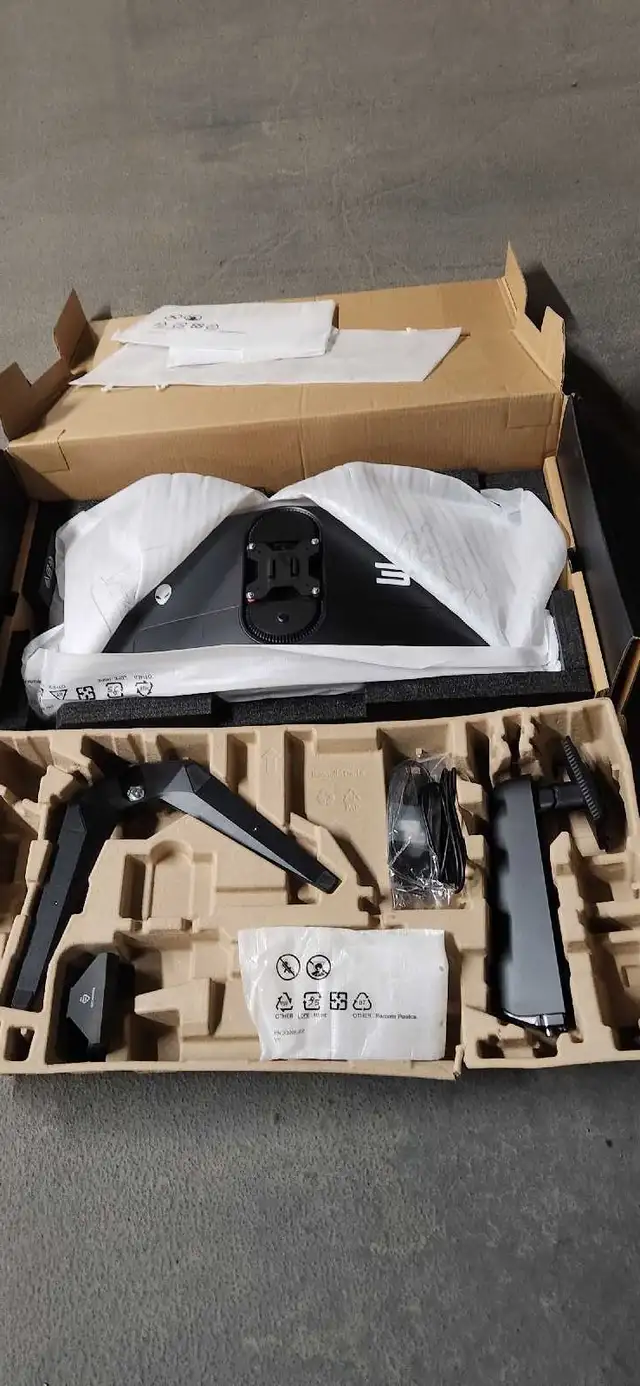 Alienware AW3423DWF in Monitors in City of Montréal - Image 4