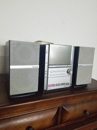 Panasonic  5-Disc CD ,  AM/FM , cassette