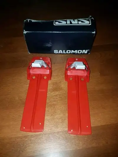 SNS salomon Cross Country Ski Bindings Red new in box $80