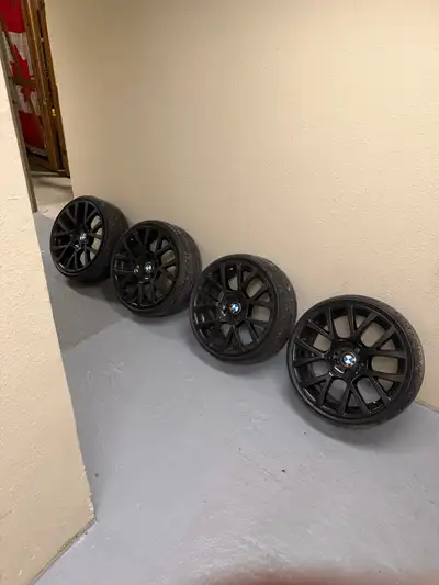 1 rim slightly bent easy to fix 2 tires need replacing