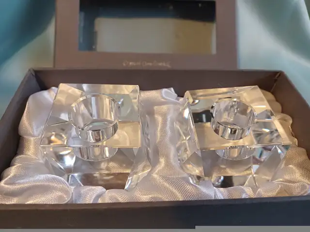 Rosenthal crystal candlesticks Pair in Home Décor & Accents in Calgary - Image 5