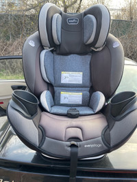 Toddler Car Seat by Evnflo