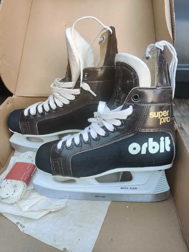 MEN ICE SKATE in Skates & Blades in Kitchener / Waterloo - Image 2