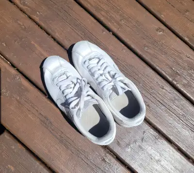 Rare Men's White Nike Cortez - Size 8, View more