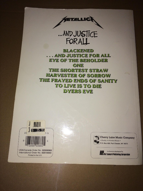 METALLICA ...AND JUSTICE FOR ALL  Score Song Book Guitar tabs in Arts & Collectibles in Oshawa / Durham Region - Image 4