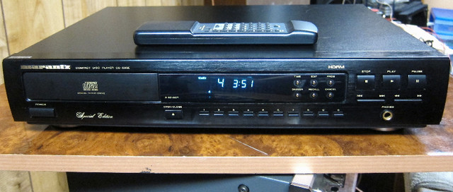 MARANTZ CD-63 SPECIAL EDITION CD-63SE AUDIOPHILE CD PLAYER JAPAN in Stereo Systems & Home Theatre in Ottawa - Image 2