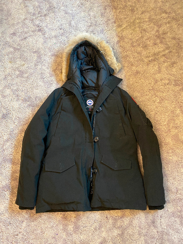 Canada Goose Women's Jacket Black Large in Women's - Tops & Outerwear in Mississauga / Peel Region