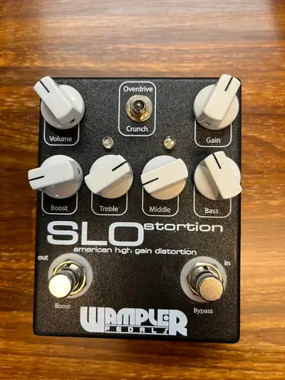 Wampler SloStortion is Brian Wampler's take on the legendary Soldano SLO-100 high gain amp. Includes...