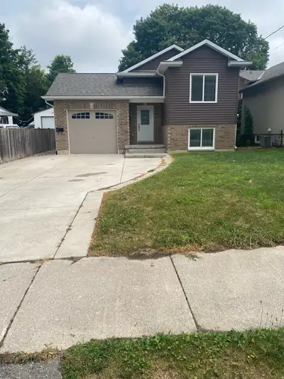Duplex for rent