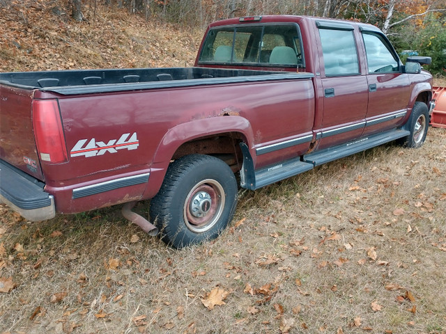 1998 4x4 GM C/K 3500 Truck 5.9K OBO + Western Snow Plow /8Kxtra in Cars & Trucks in Peterborough - Image 3