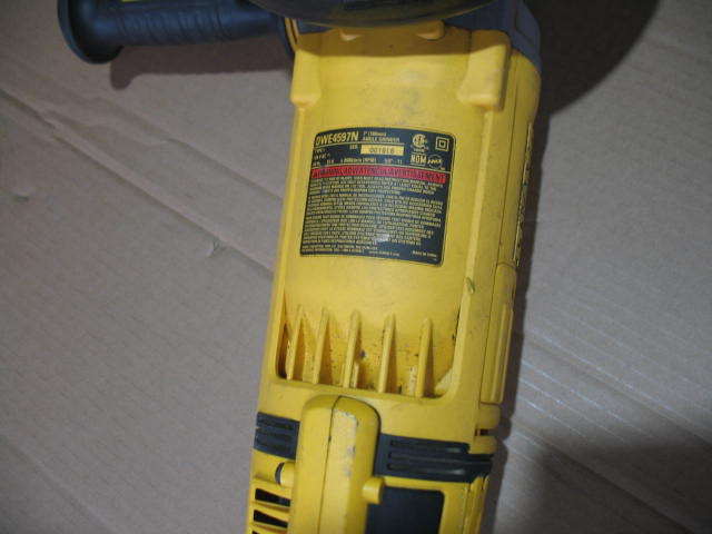 Dewalt 7" 4.9 hp Angle Grinder in Power Tools in Strathcona County - Image 4