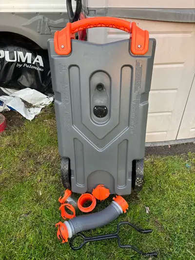 21 Gallon Rhino portable waste holding tank used 3 times bought new 2025. Reason for selling to smal...