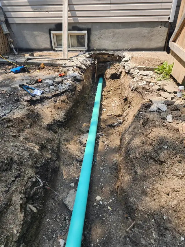 Bricks blocks concrete mansory foundatio in Brick, Masonry & Concrete in City of Toronto - Image 11