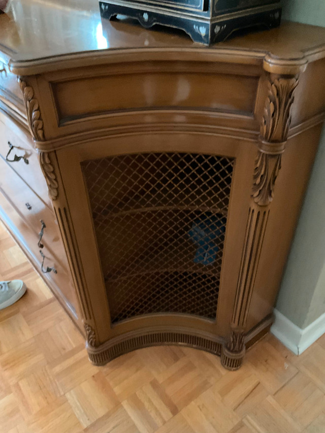 Antique Large Cabinet Bedroom Dresser Secret Hiding spot! in Dressers & Wardrobes in City of Toronto - Image 3