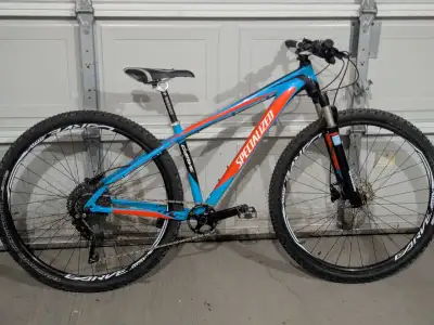 **Specialized Carve 29 Expert bike**, View more