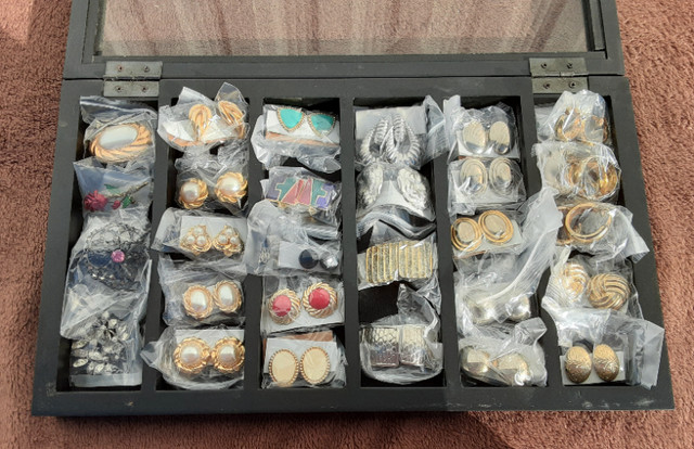 Vintage Clip-on Earrings / Brooch Lot-Display Case NOT included in Arts & Collectibles in Edmonton
