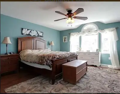 **Private Room for Rent—Master Bedroom!** Spacious master bedroom available for rent. Ideal for youn...