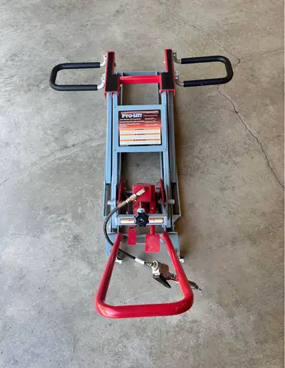 Pro Lift Lawnmower pneumatic T5501 to 750 lbs, View more