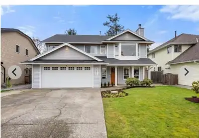Newly renovated home on beautiful spacious property in Langley. - Brand New Washer/Dryer included -...