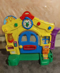 FISHER PRICE HOUSE