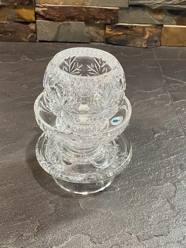 Partylite ~ Salzburg Candle Holder 24% Lead Crystal ~ Brand New! in Home Décor & Accents in Red Deer - Image 2