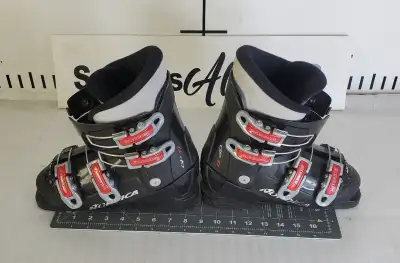 Nordica GP TJ 23.0-23.5 Ski Boots 270mm, View more