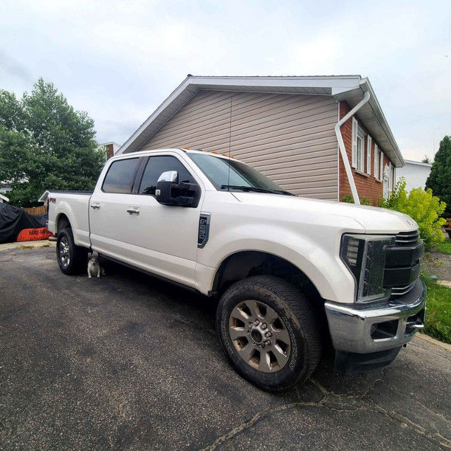 2018 FORD F250 FX4 LARIAT in Cars & Trucks in Timmins