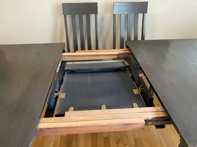 Dining Room Table with 4 Chairs and Bench in Dining Tables & Sets in Dartmouth - Image 6