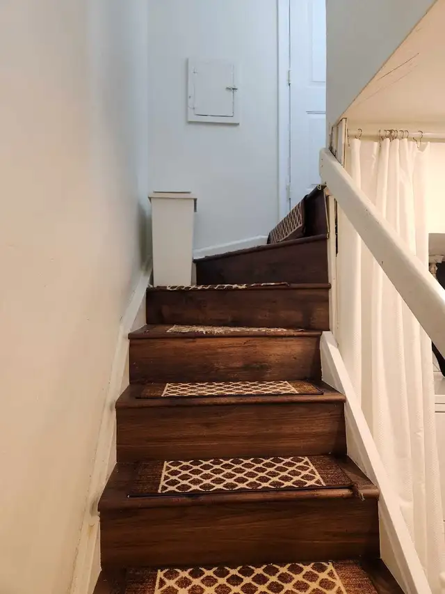 Basement Apartment in Richmond Hill  in Long Term Rentals in Markham / York Region - Image 11