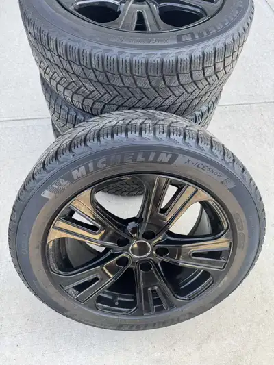 Michelin x-ice snow winter tires 235/50R18 with rims and sensors, bolt pattern 5x120, centre bore 64...
