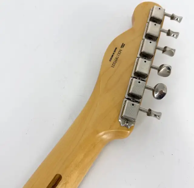 Brad paisley fender  telecaster (Mint) in Guitars in Guelph - Image 5