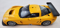 1:18 Diecast Autoart Chevrolet Corvette C6R Plain Body Version Y