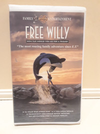 Free Willy VHS Tape