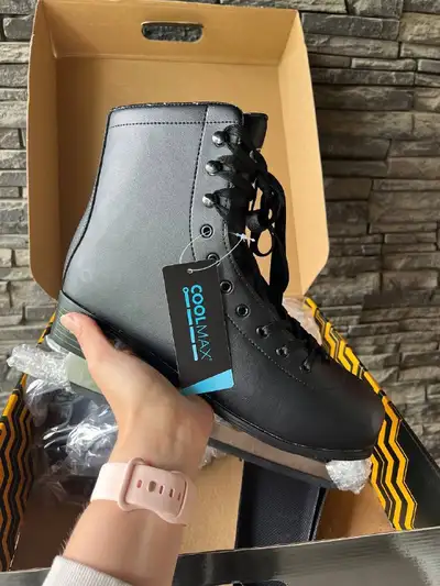 Nattork 830 Figure Skates ⛸ | Size 11 Women / 10 Men | NEW in Bo, View more