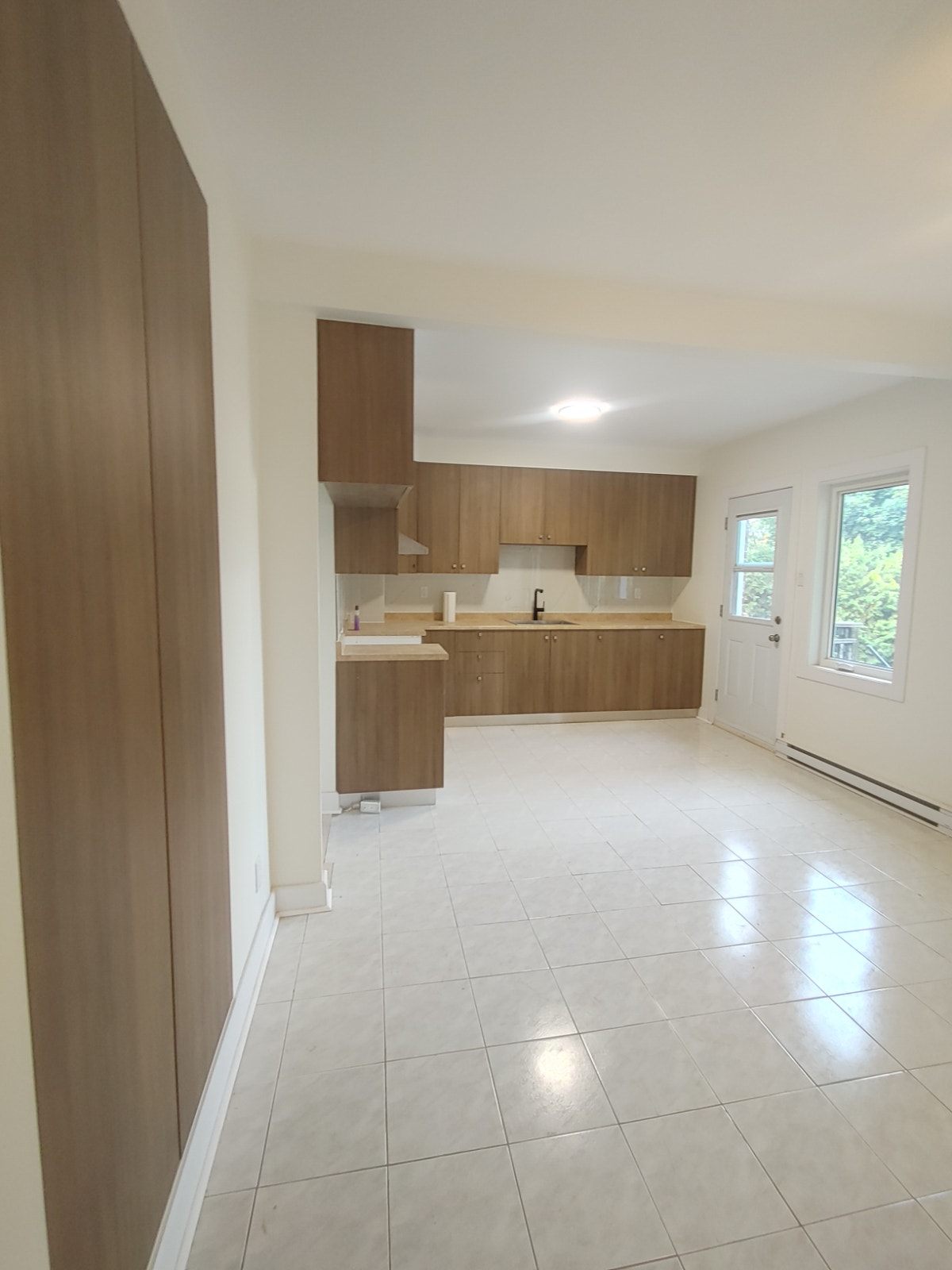 280 45e Avenue — photo 3
