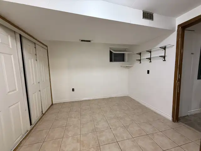 Malton Basement for rent - 2 bedroom + living room in Long Term Rentals in Mississauga / Peel Region - Image 7