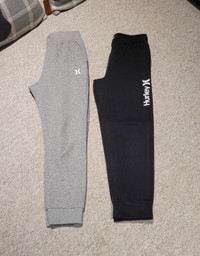 2 Pantalons Hurley  (taille M/10)