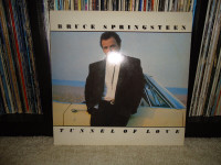 BRUCE SPRINGSTEEN VINYL RECORD LP: TUNNEL OF LOVE!