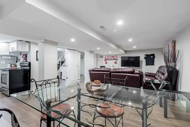 2-bedroom bachelor's unit (Basement) at Whitby, ON in Long Term Rentals in Oshawa / Durham Region - Image 4